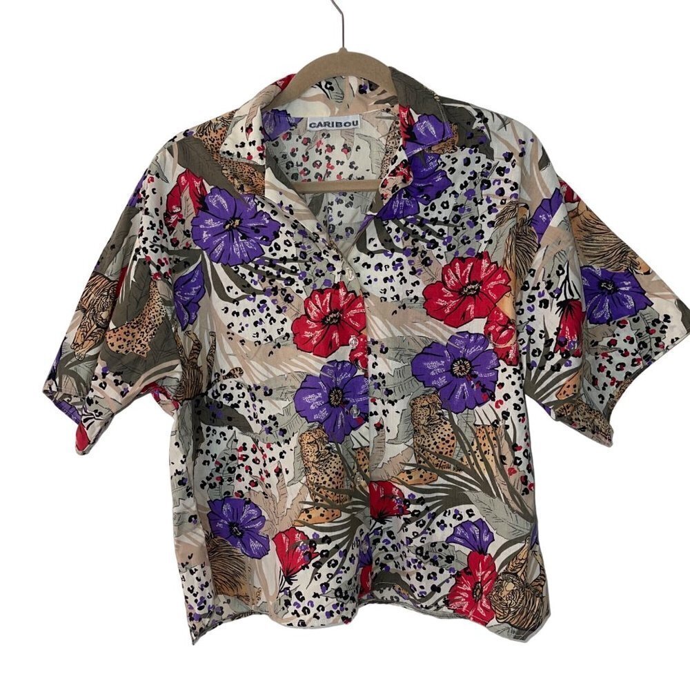 Caribou Vintage Womens Camp Shirt Size Large Cheetah Floral Print Button Down
